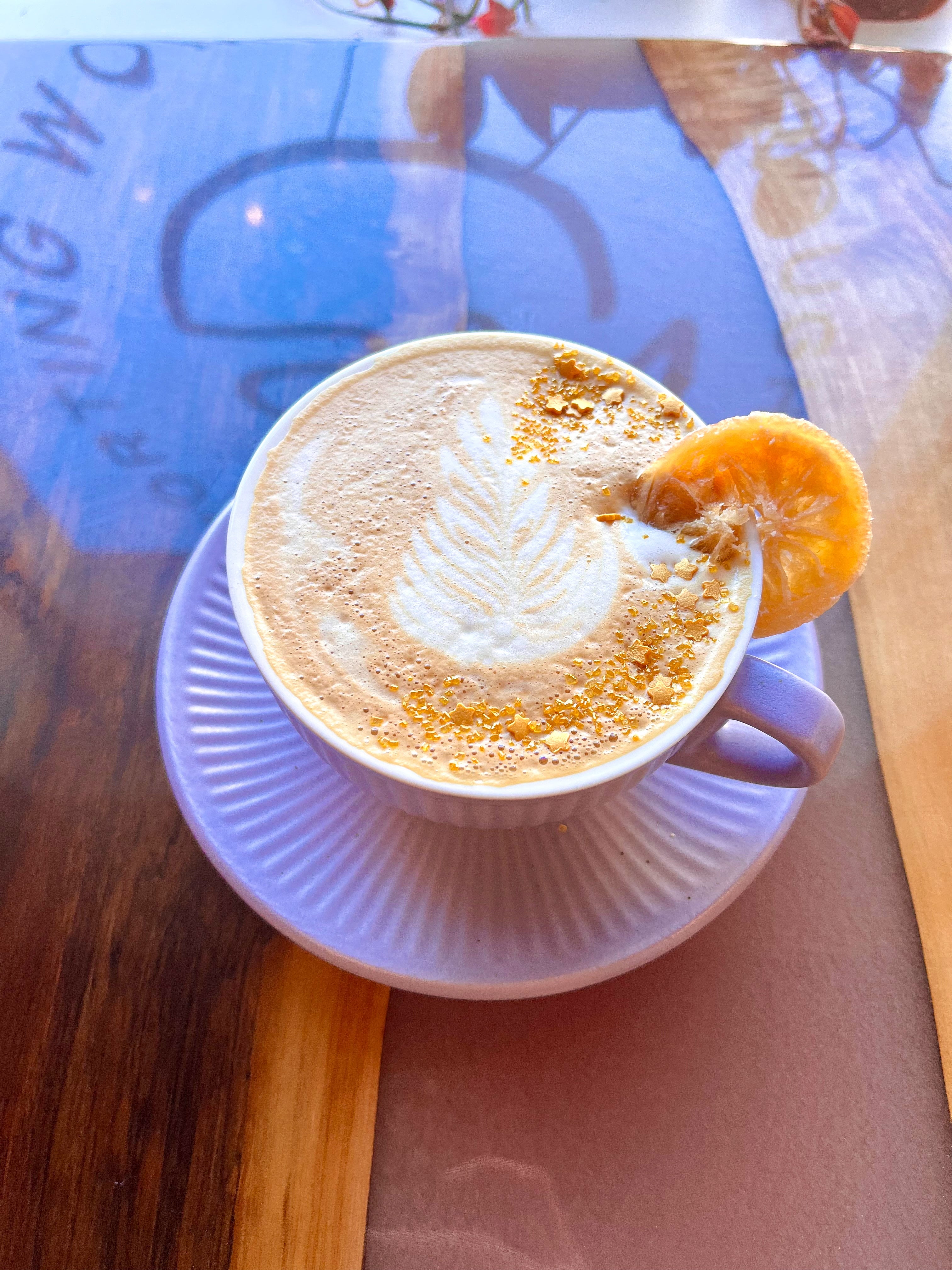 cafe。 Golden Hour | Azalea Coffee Bar -2700 Devine St., Columbia, SC 29205